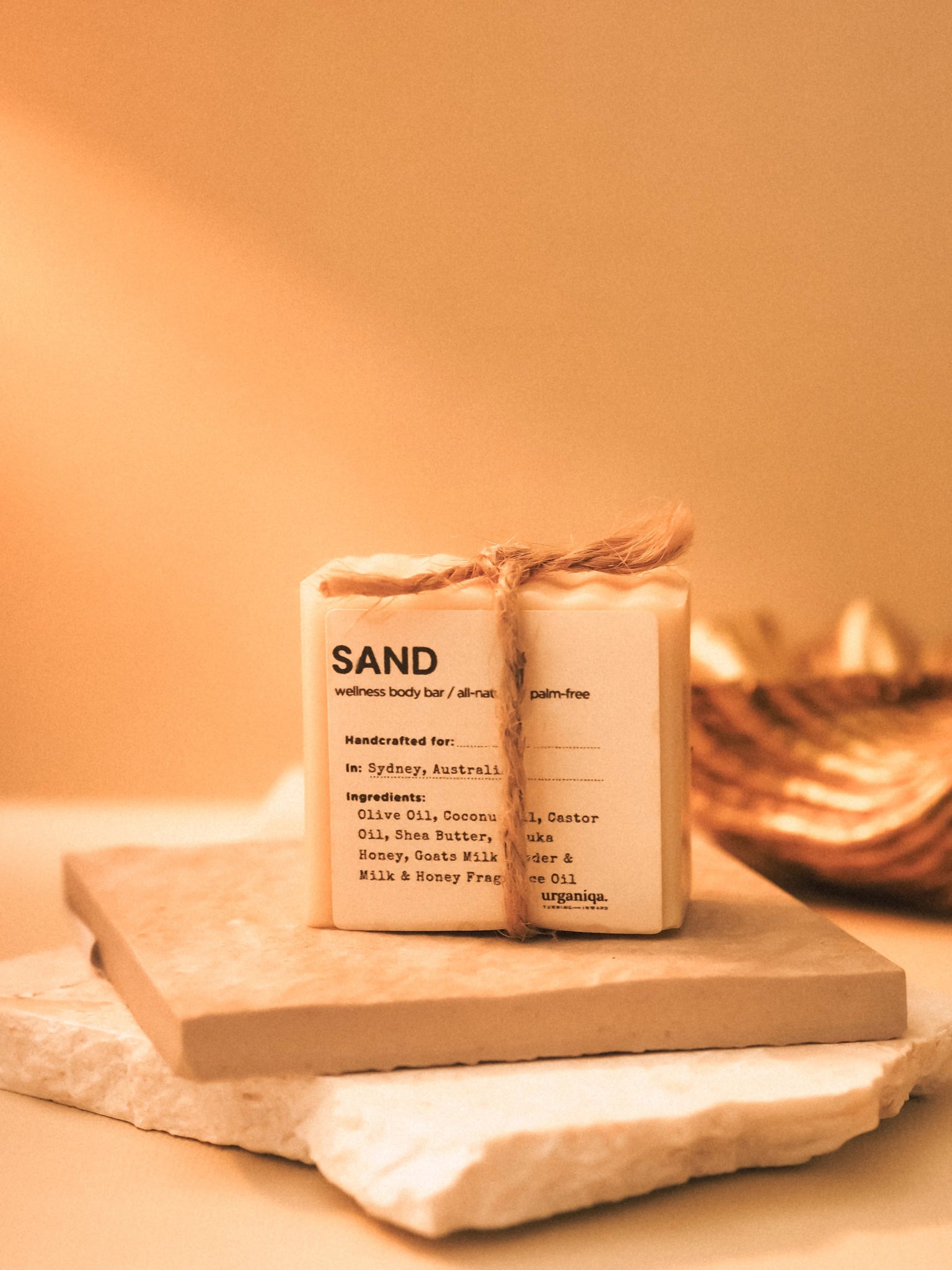 Sand All - Natural Naked Soap Palm - free & Cruelty - free | Guapa Collection - Urganiqa
