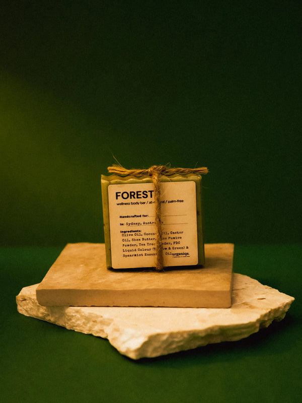 Forest All - Natural Naked Soap Palm - free & Cruelty - free | Guapa Collection - Urganiqa