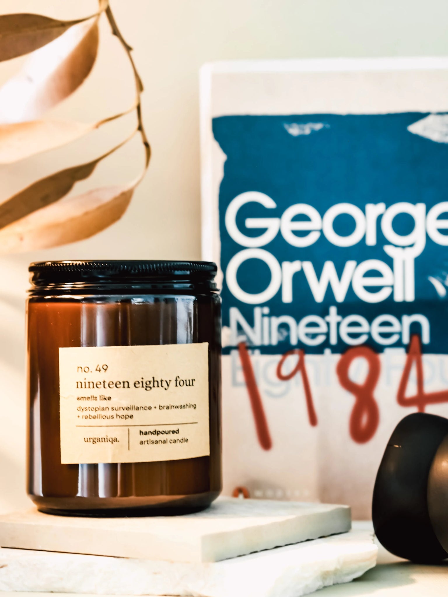 Nineteen Eighty Four Scented Candle | Nobela Collection - Urganiqa